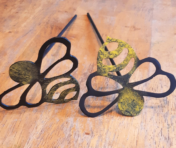 Mini Bee Garden Stakes - Set of 5